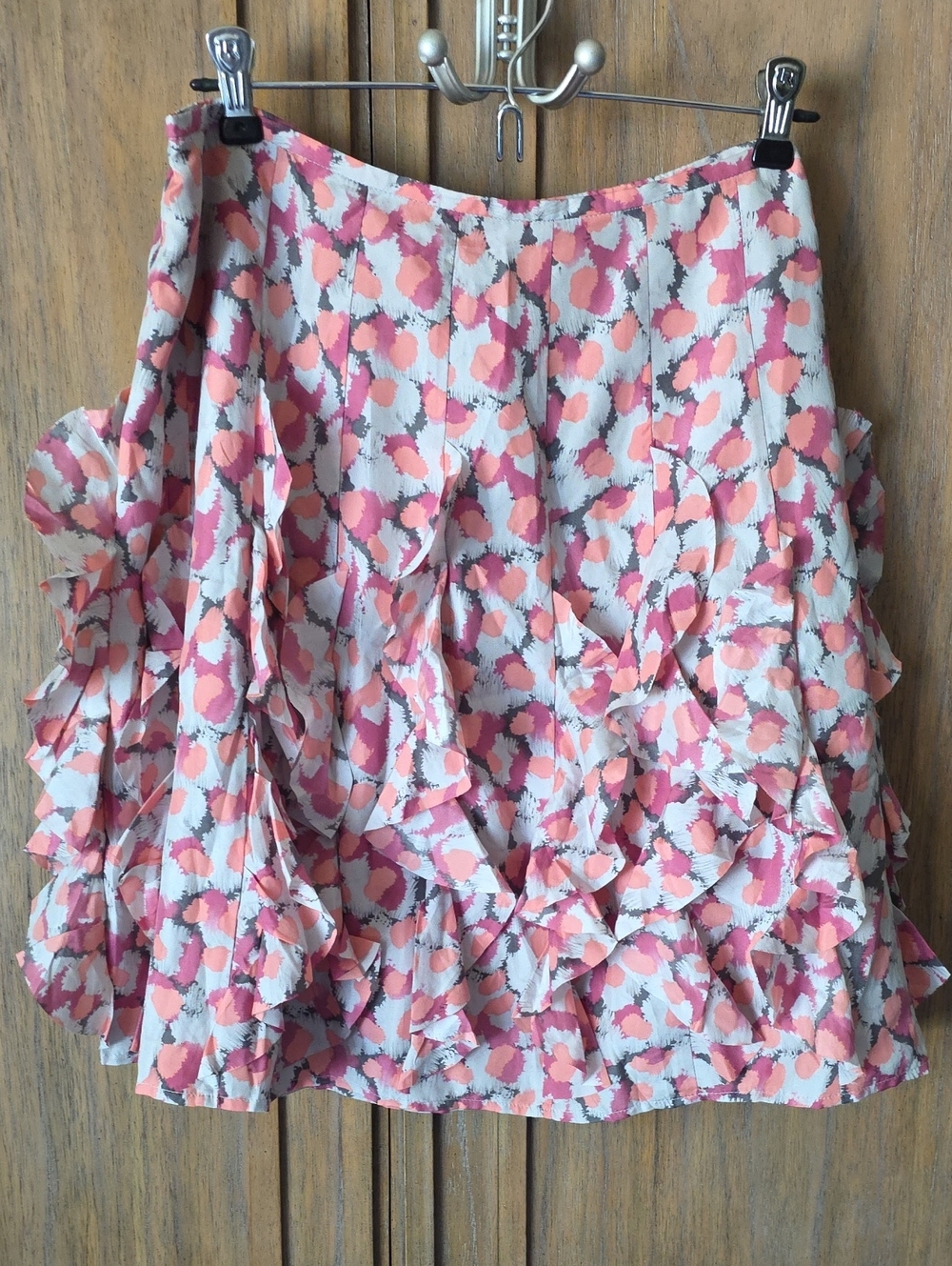 Garnet Hill Size 12 Cute Skirt With Ruffles Side Zipper
